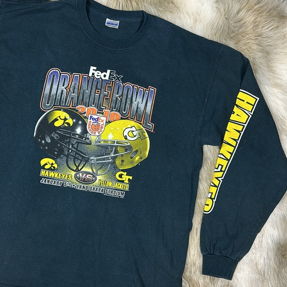 Iowa Hawkeye FedEx Orange Bowl 2010 Yellow Jackets Long Sleeve Football T-Shirt - Picture 1 of 9